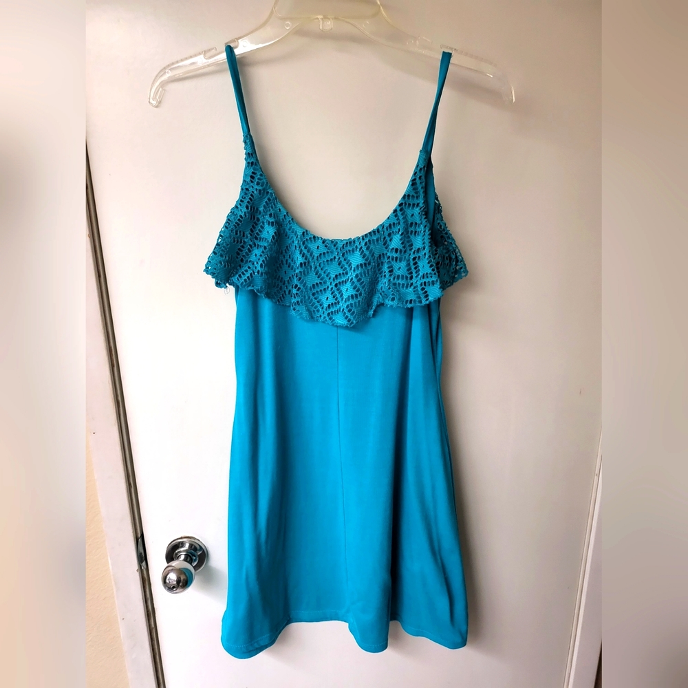 Long and beautiful blouse in teal 💙 color or purple 💜
